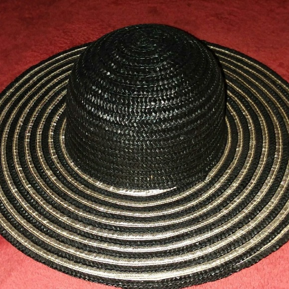 SALE?LONG BRIM SUNDAY GOING TO MEETING HAT